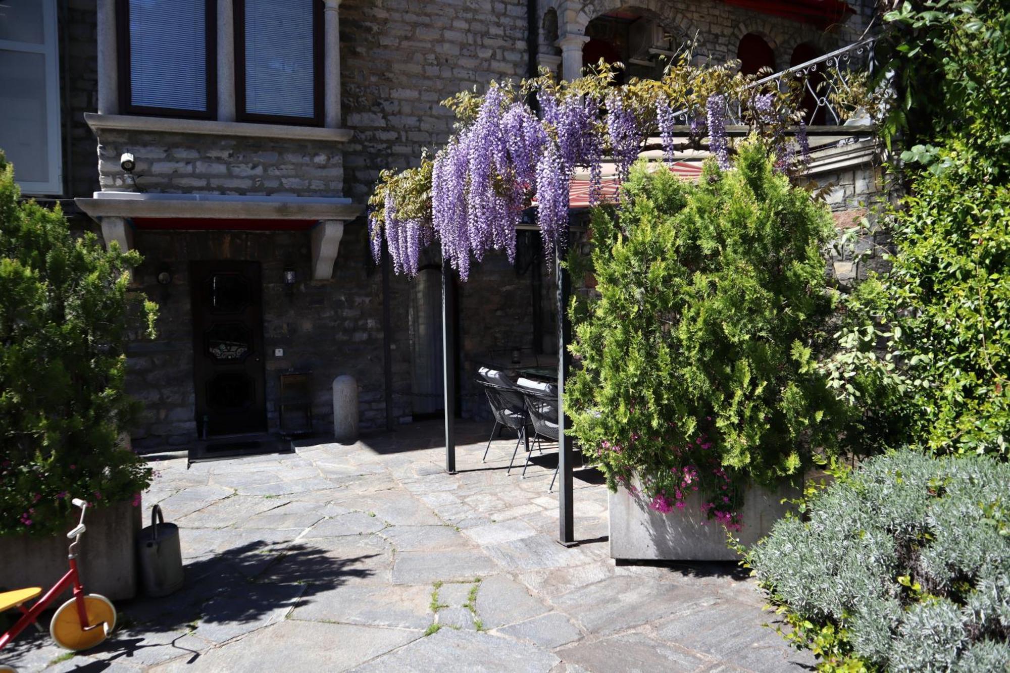 Barony Le Pergole Holiday Apartments Lugano Luaran gambar